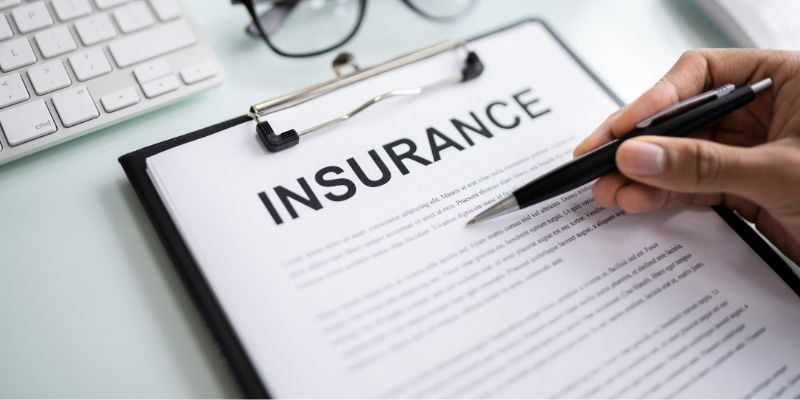 How long does an insurance company have to settle a claim in North Carolina?